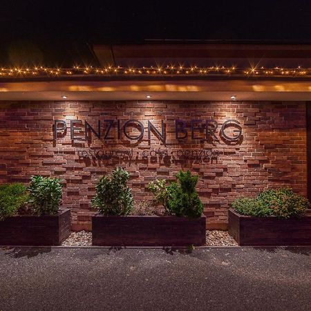 Penzion Berg ブラチスラヴァ エクステリア 写真