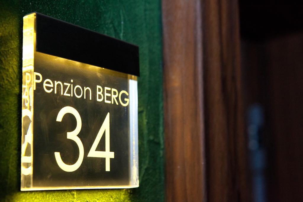 Penzion Berg ブラチスラヴァ エクステリア 写真
